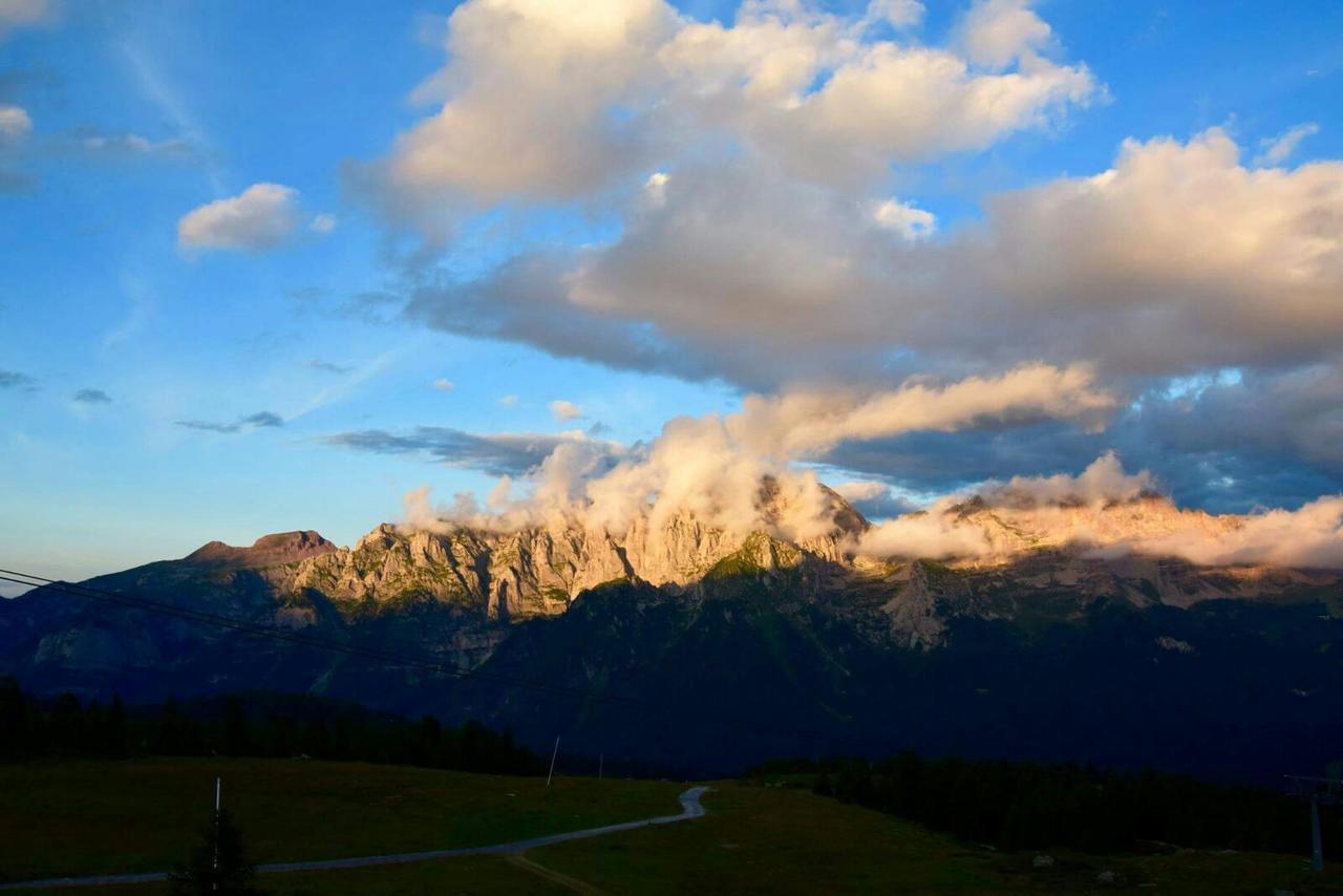 Rifugio Viviani Pradalago Madonna エクステリア 写真