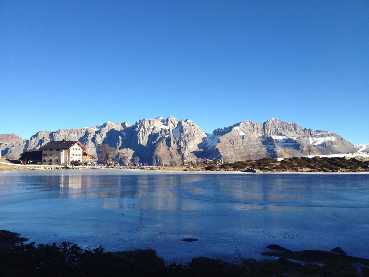 Rifugio Viviani Pradalago Madonna エクステリア 写真