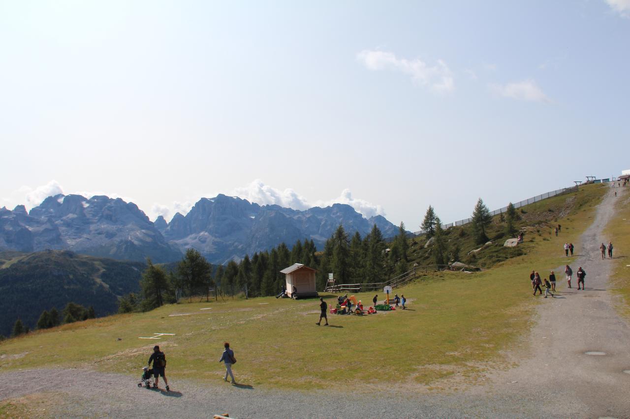 Rifugio Viviani Pradalago Madonna エクステリア 写真