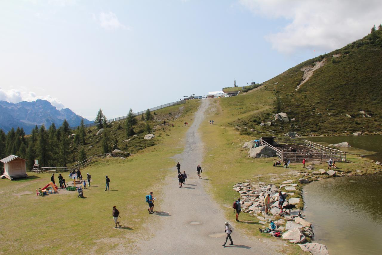 Rifugio Viviani Pradalago Madonna エクステリア 写真